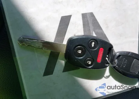 2008 Honda Accord 2.4 Ex из США, поврежденный, VIN 1HGCP26728A038443